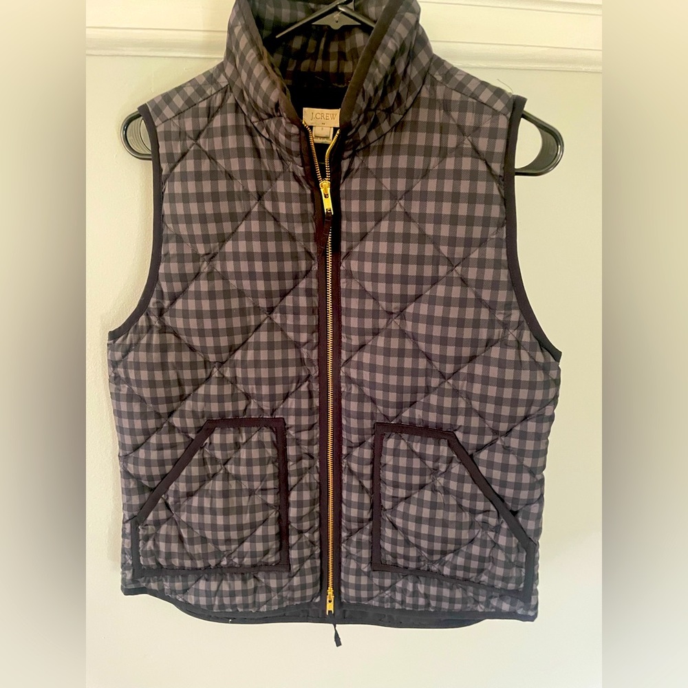 J Crew Zippered puffer vest Size S Black/Grey